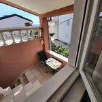 Diklo Apartament *